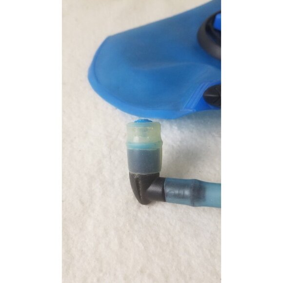 Camelbak Hydrobak Vintage Black Hydration Backpack 50oz 1.5L plus extra Bladder - Picture 11 of 13